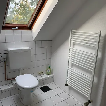 アパート Kleines In Moenchengladbach-neuwerk メンヒェングラートバッハ